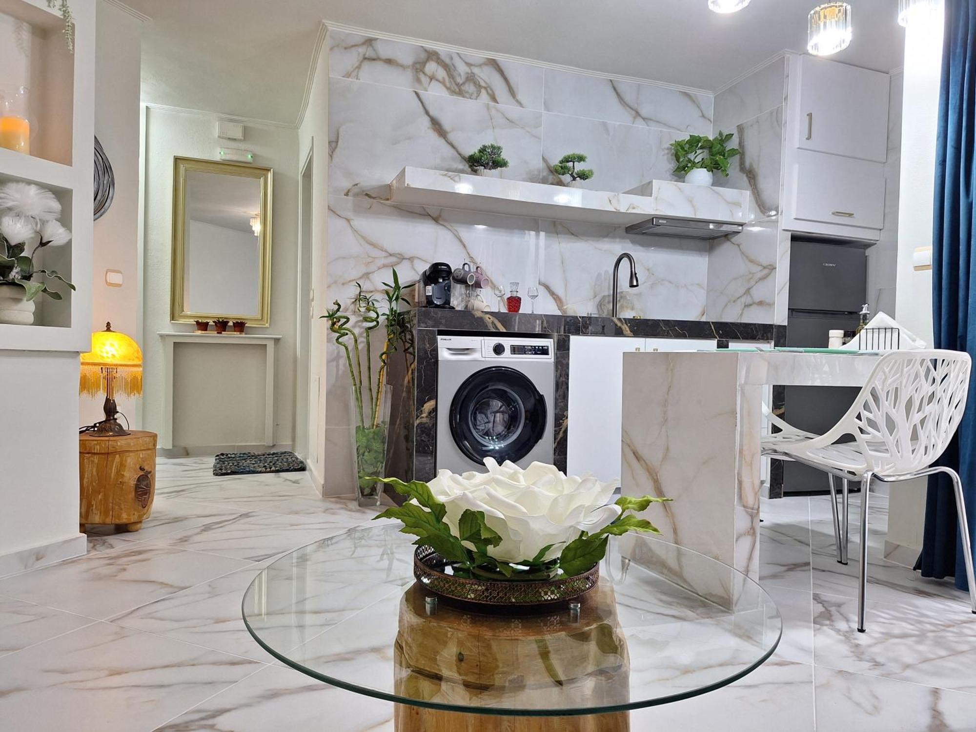 Modern Quiet Apartment In The Center Of Rhodes Rhodes City Exteriér fotografie